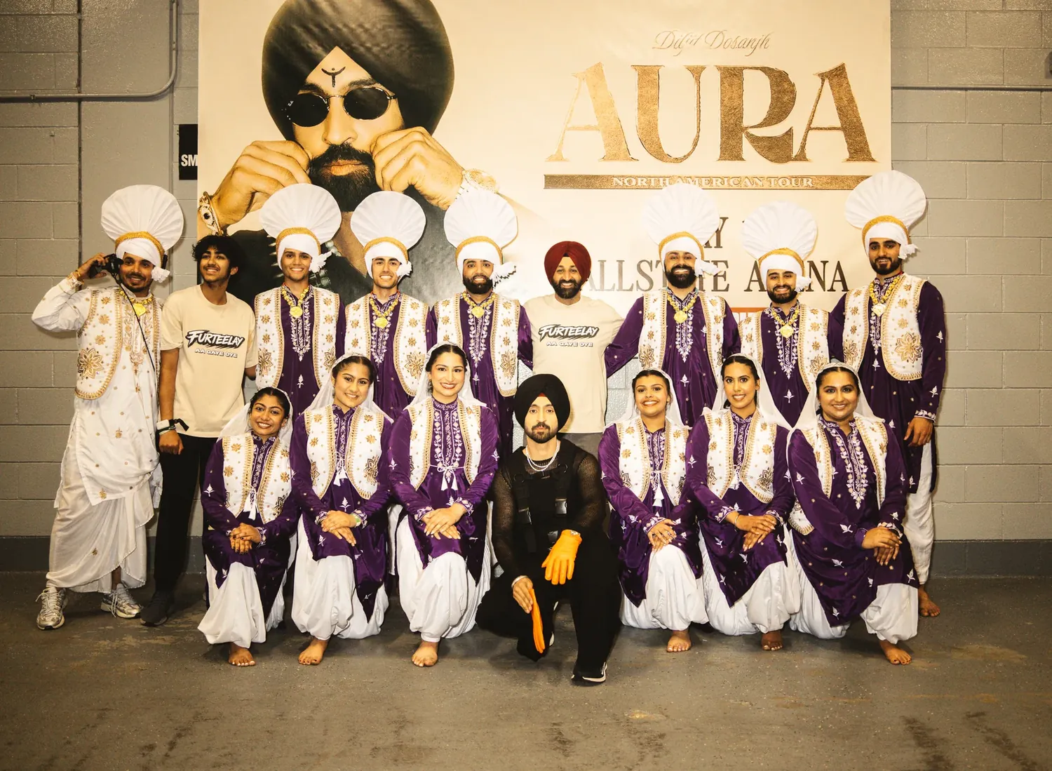 Furteelay Dance sharing the stage with Diljit Dosanjh on the AURA tour
