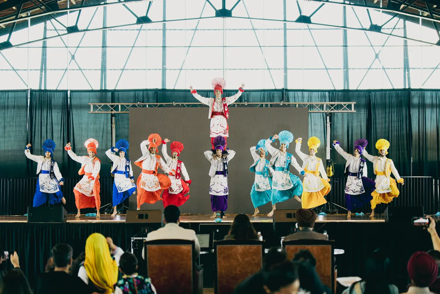 Competitive Bhangra at Furteelay Dance